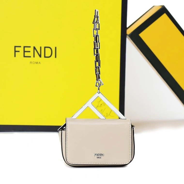 Cheap Leather Bag Fendi Calf F In Beige Nano 0809